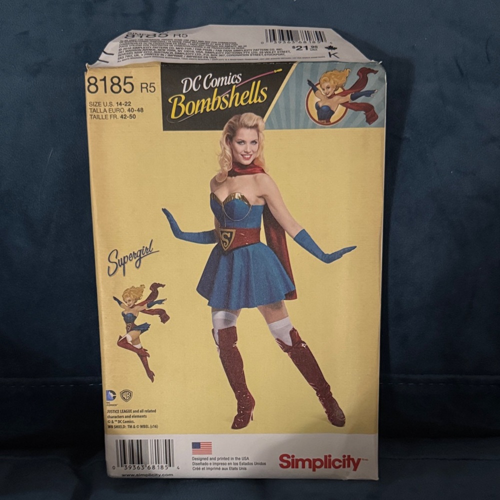 Simplicity DC Bombshells Supergirl Cosplay/Costume Sewing Pattern UNCUT